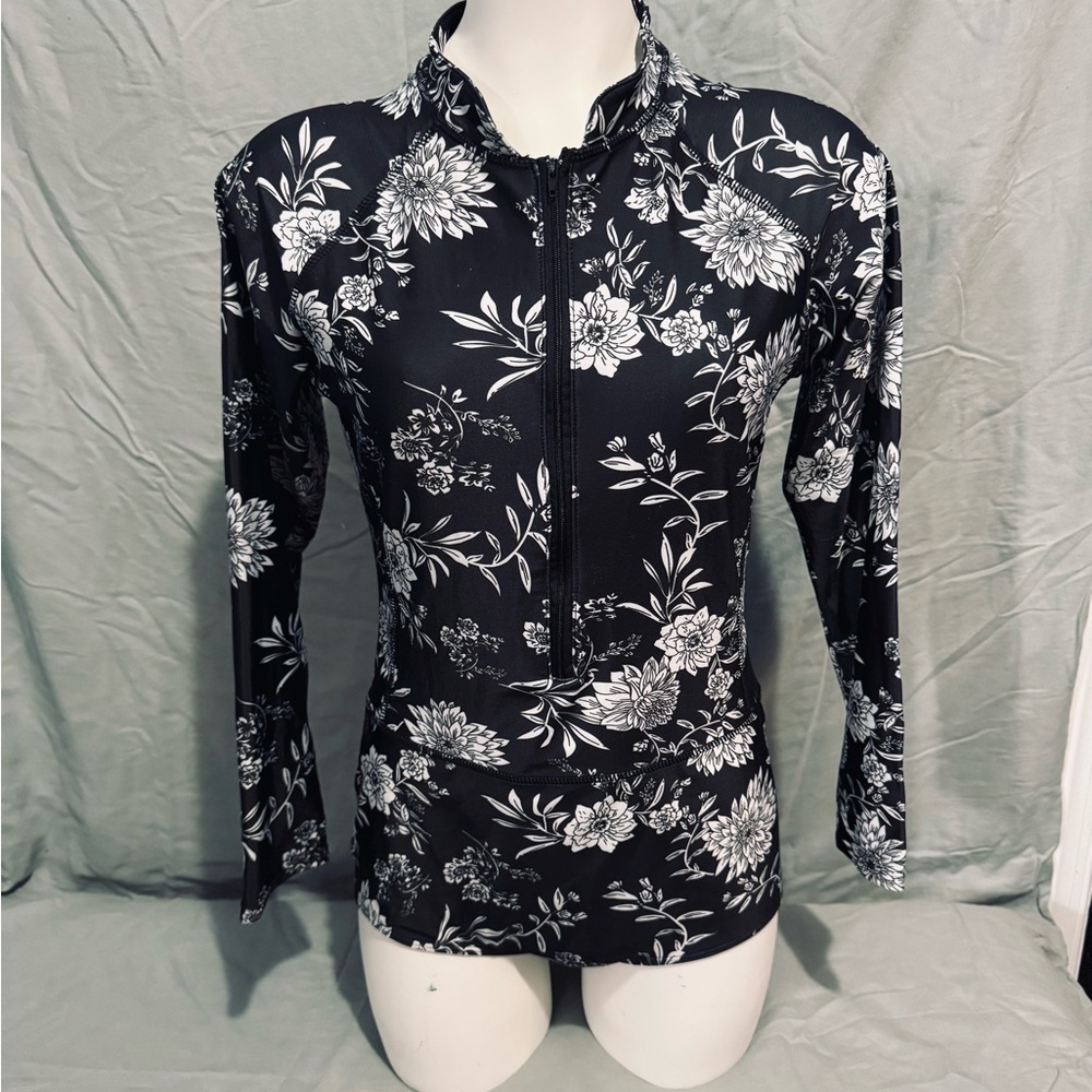 Floral Black and White Women's Swim One Piece Size XXL
